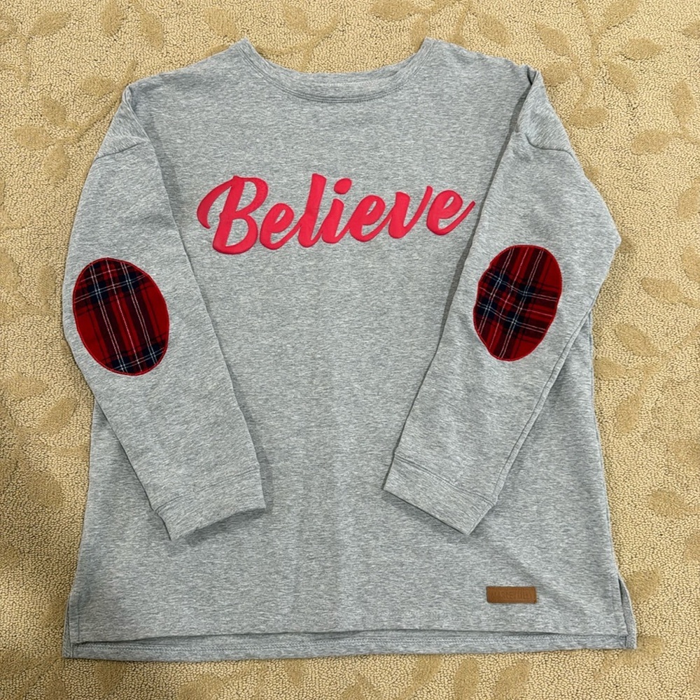 Marley Lilly‎ Christmas Longsleeve. Women’s small/medium.
